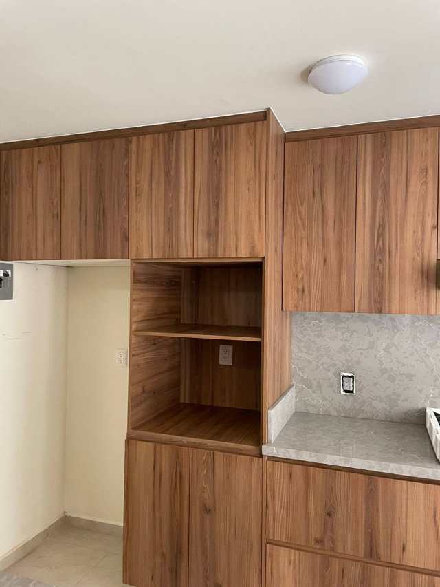 Alacena y cubierta en cuarzo — Nogal, Cocinas & Closets Stylo